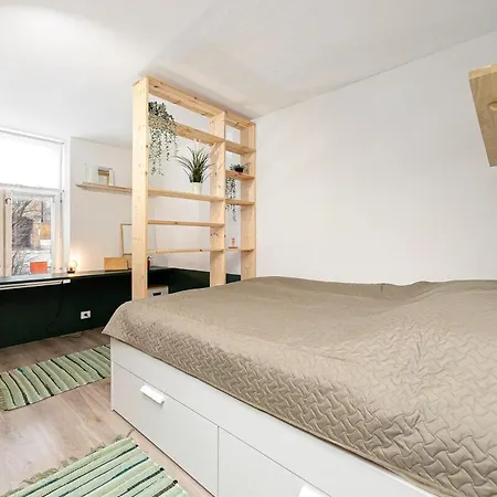 Cozy Apartment With Free Parking In The City Centre Tallinn Exterior photo