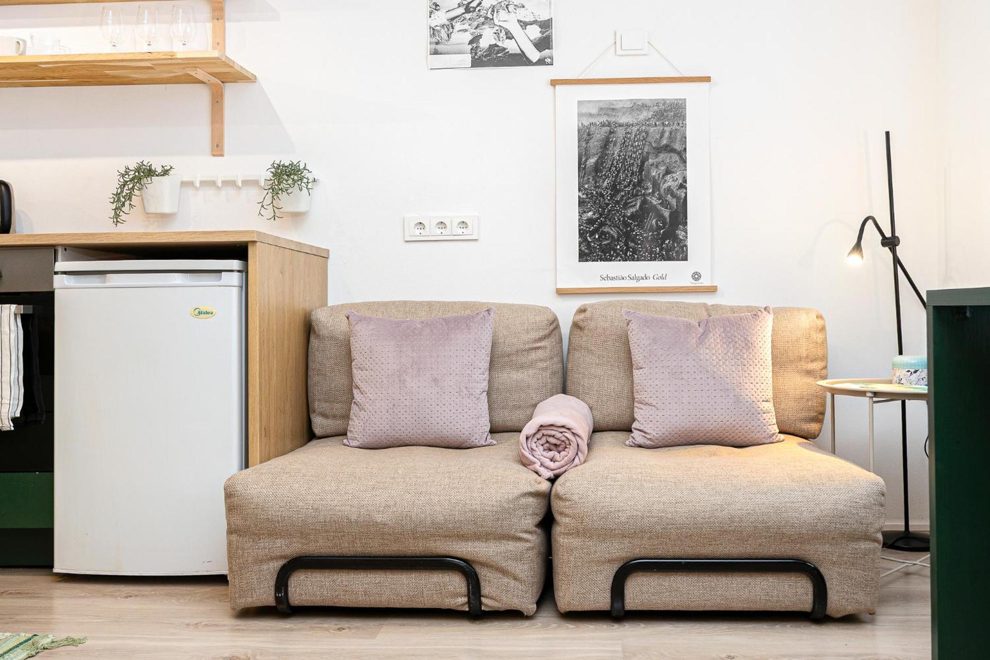 Cozy With Free Parking In The Centre